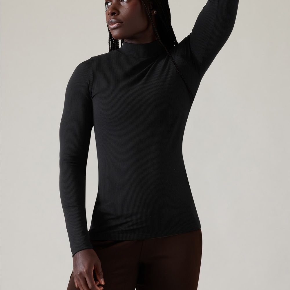Renew Seamless Mock Neck Long Sleeve top